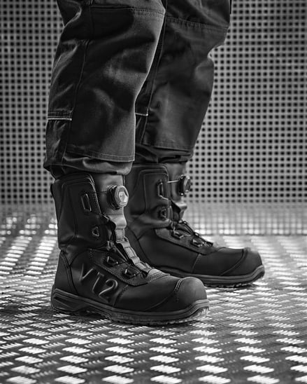 True Women's Fit Vanguard From V12